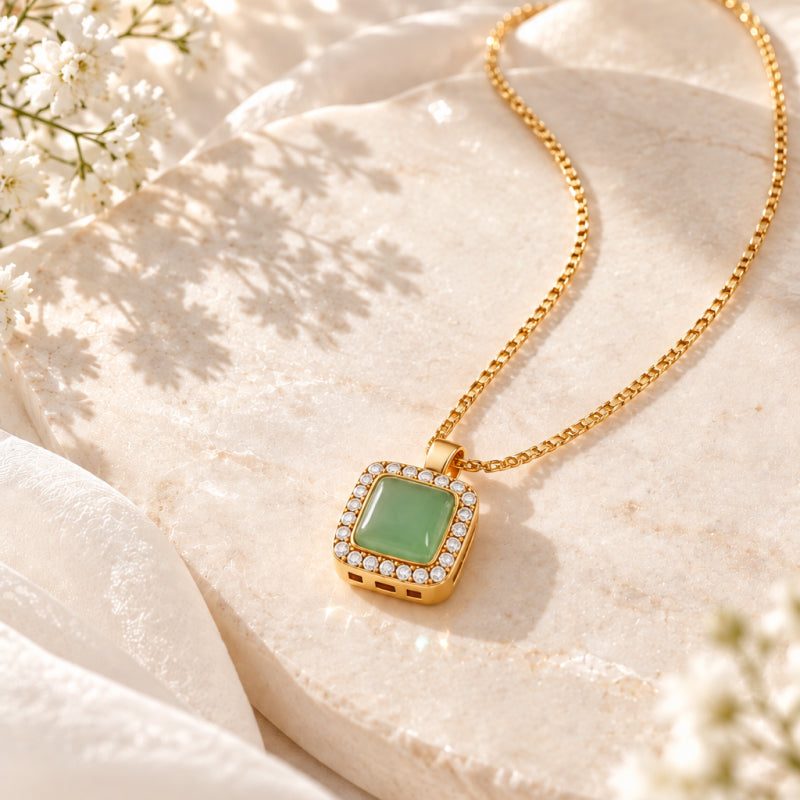Verde Elara Green Aventurine Necklace