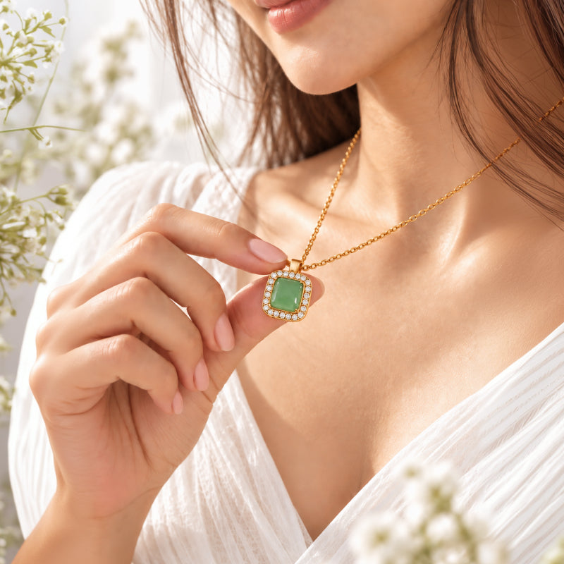 Verde Elara Green Aventurine Necklace