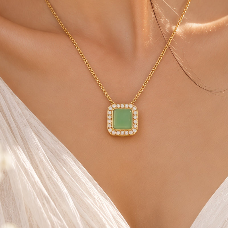 Verde Elara Green Aventurine Necklace